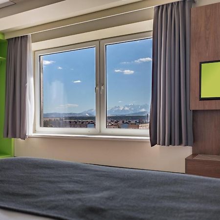 B&B Hotel Nowy Targ Centrum المظهر الخارجي الصورة