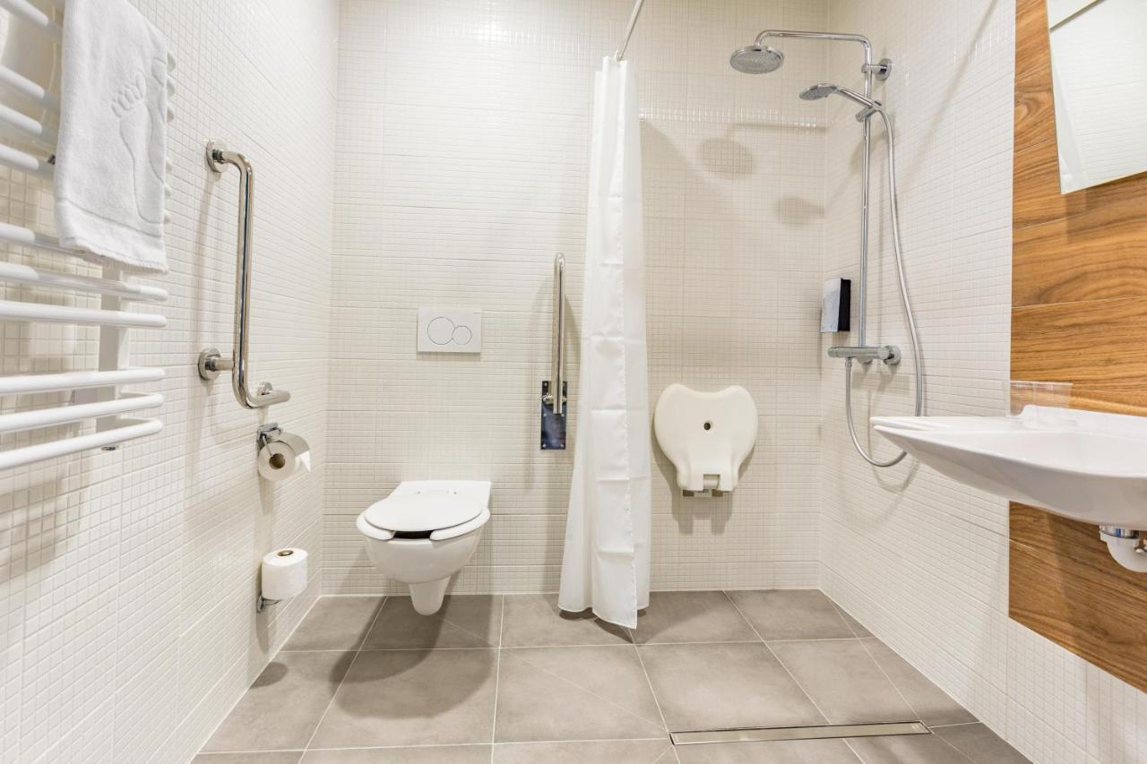 B&B Hotel Nowy Targ Centrum المظهر الخارجي الصورة